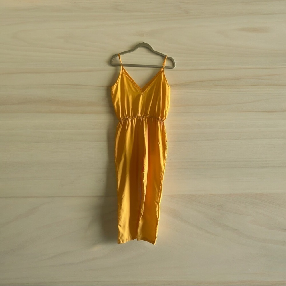 Women stylish Solid  yellow Jumpsuit.